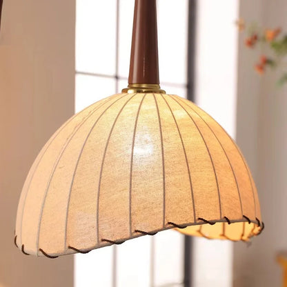Living Room Floor Lamp French Antique Style Wabi Sabi Style Explosive Fire New Chinese Retro Bedside Lamp Shelf Light 2024 New